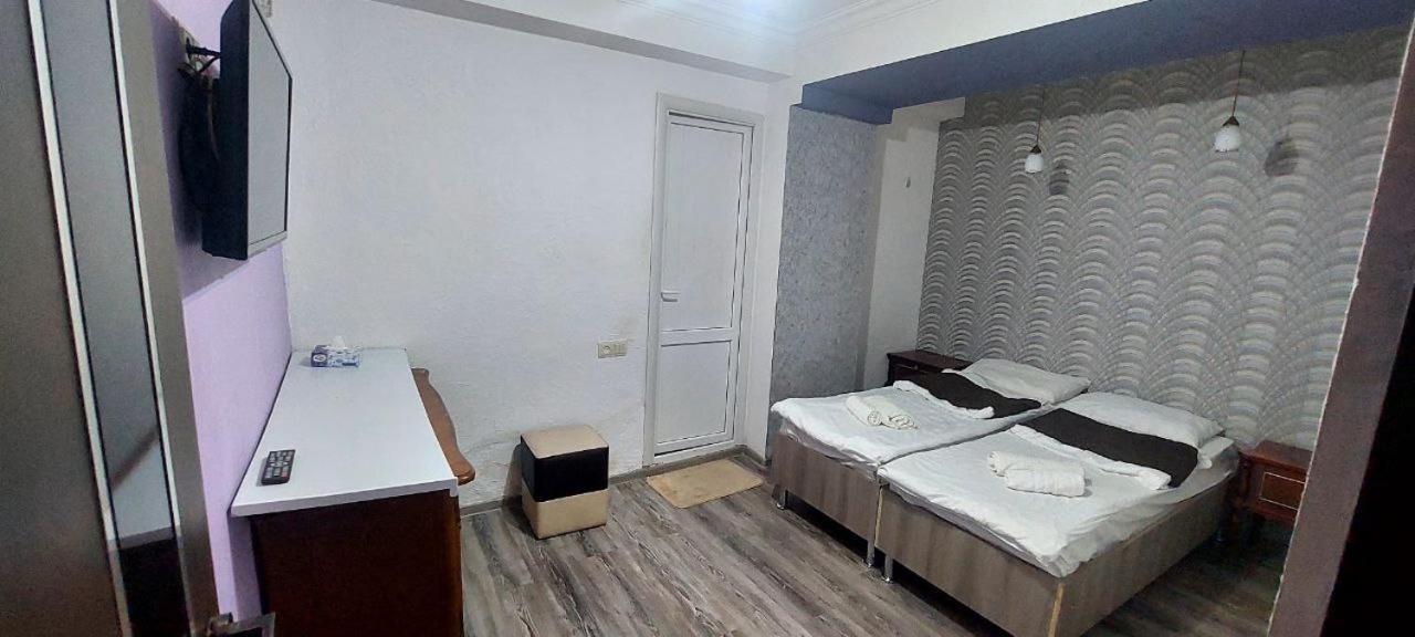 Mine Passionis Hotel And Tours Yerevan Luaran gambar